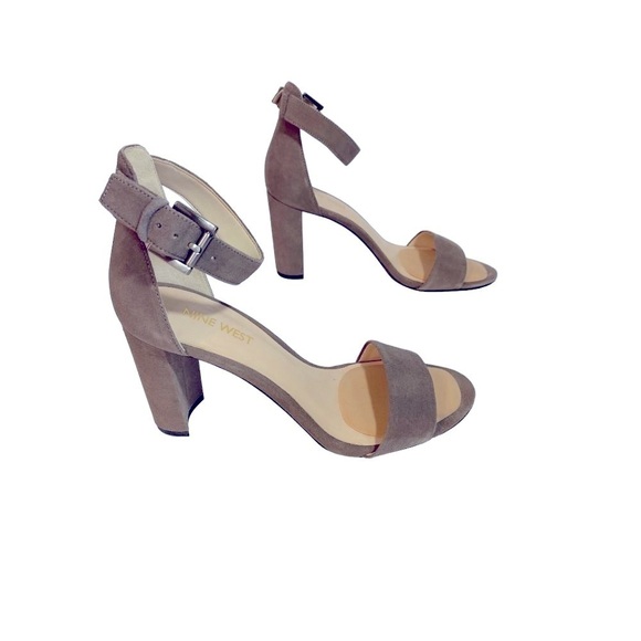 Nine West Nora Suede Taupe Sandals Size 6 1/2 - Picture 1 of 8